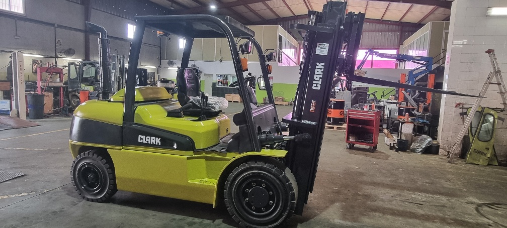 CLARK C 50 sD